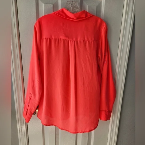 Express Hot Pink Button down top size Small - Picture 2 of 4